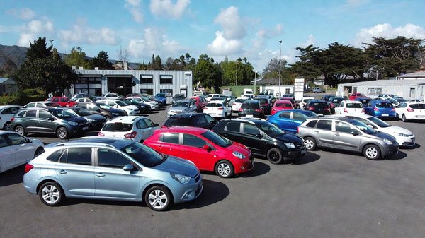 Autos adaptées à la réunion : guide des meilleures options
